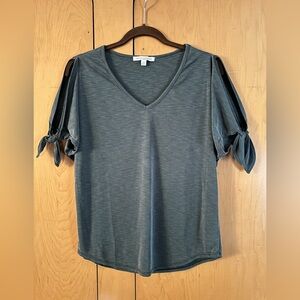Green Envelope Muted Teal V-Neck Knit Top EUC